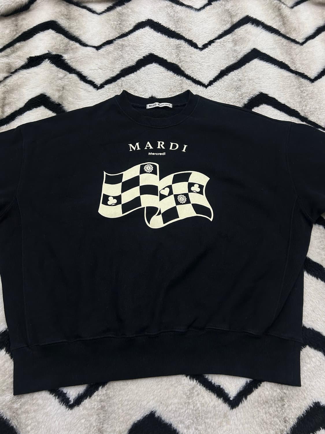 [Free]마르디메크르디 체커보드 맨투맨/블랙 상품이미지3
