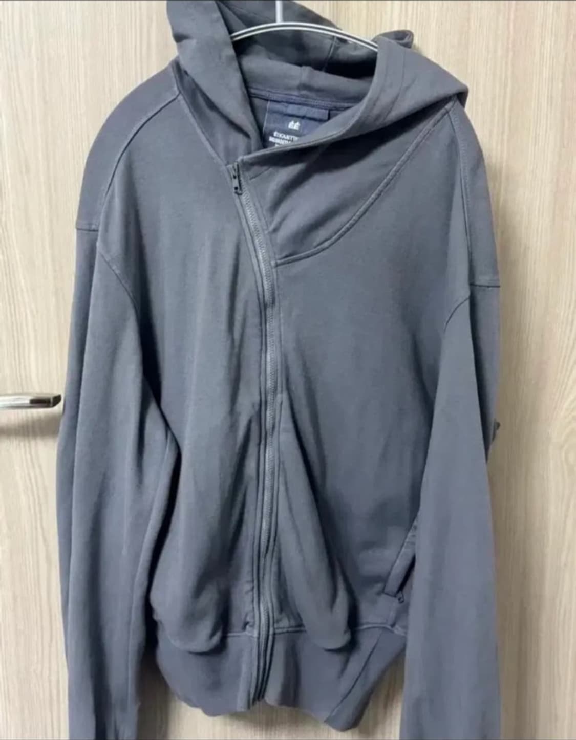 EE 누마레 커브드 후드집업 차콜 M 상품이미지2