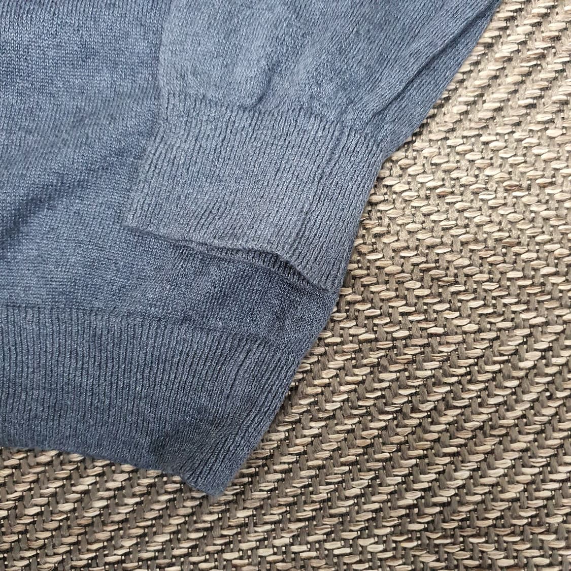 유니클로 린넨 브이넥 가디건 남자105 상품이미지4