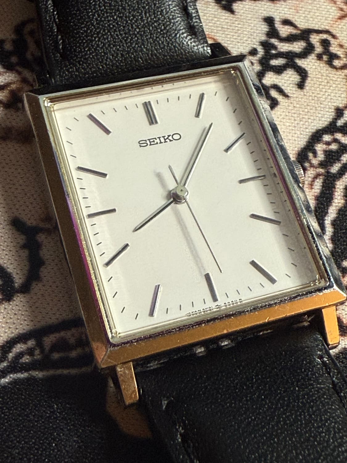 Seiko 빈티지 쿼츠 시계 상품이미지2