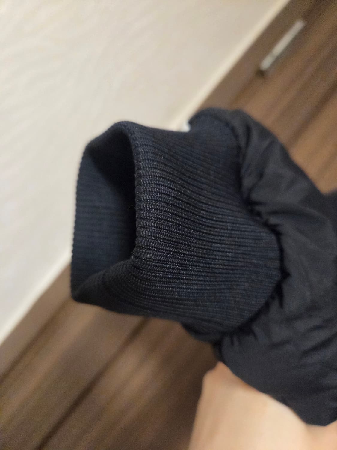 아디다스 크롭 푸퍼 패딩 상품이미지7