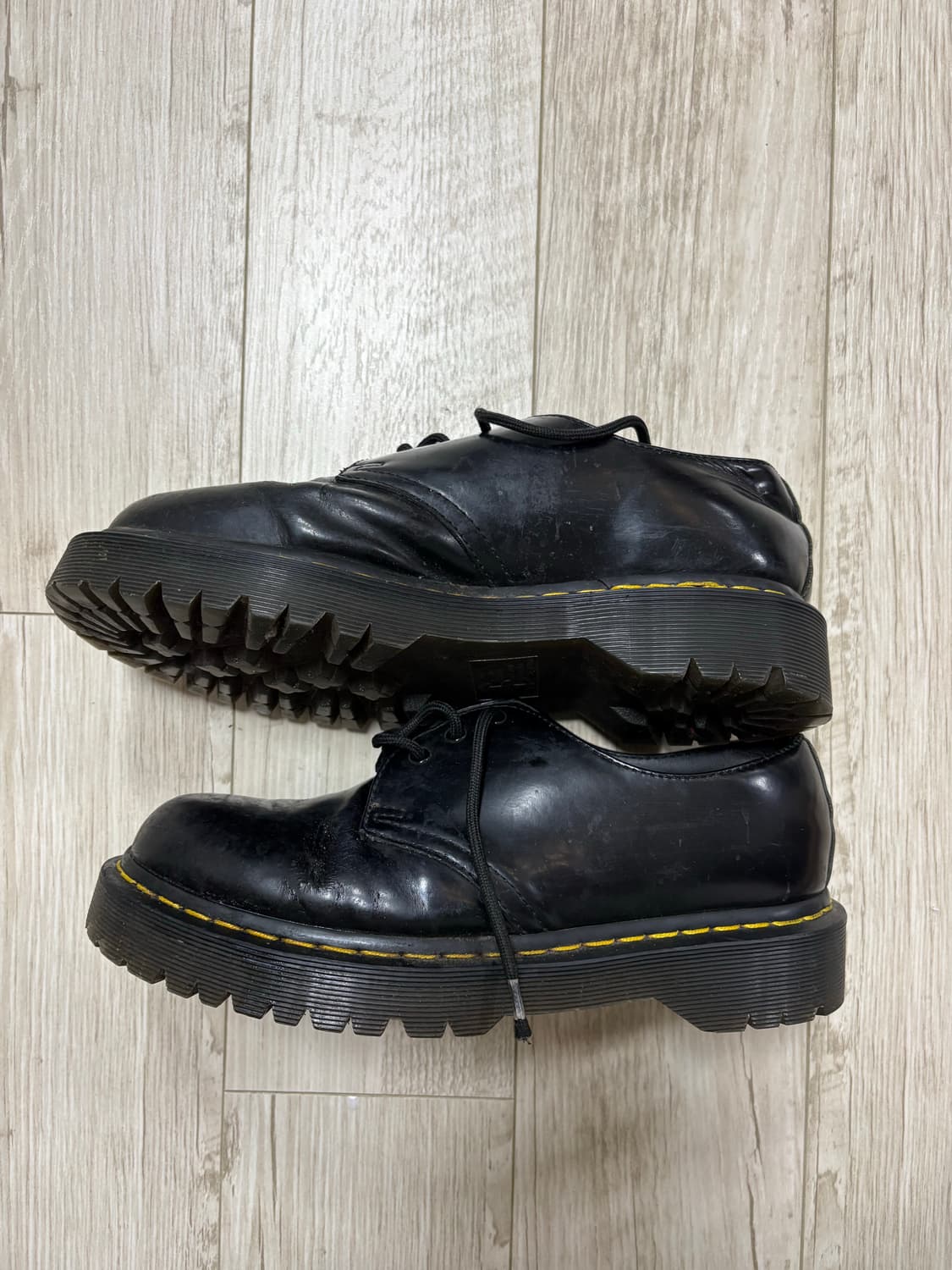 닥터마틴 1461 3홀 벡스 260 상품이미지2