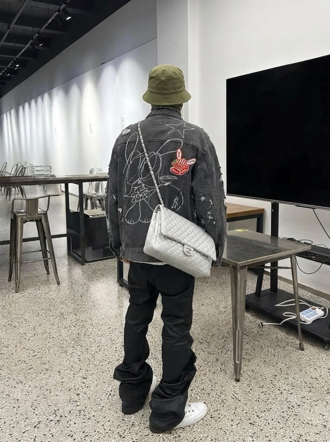 SKOLOCT x Xlarge Graffiti DENIM JACKET 상품이미지1