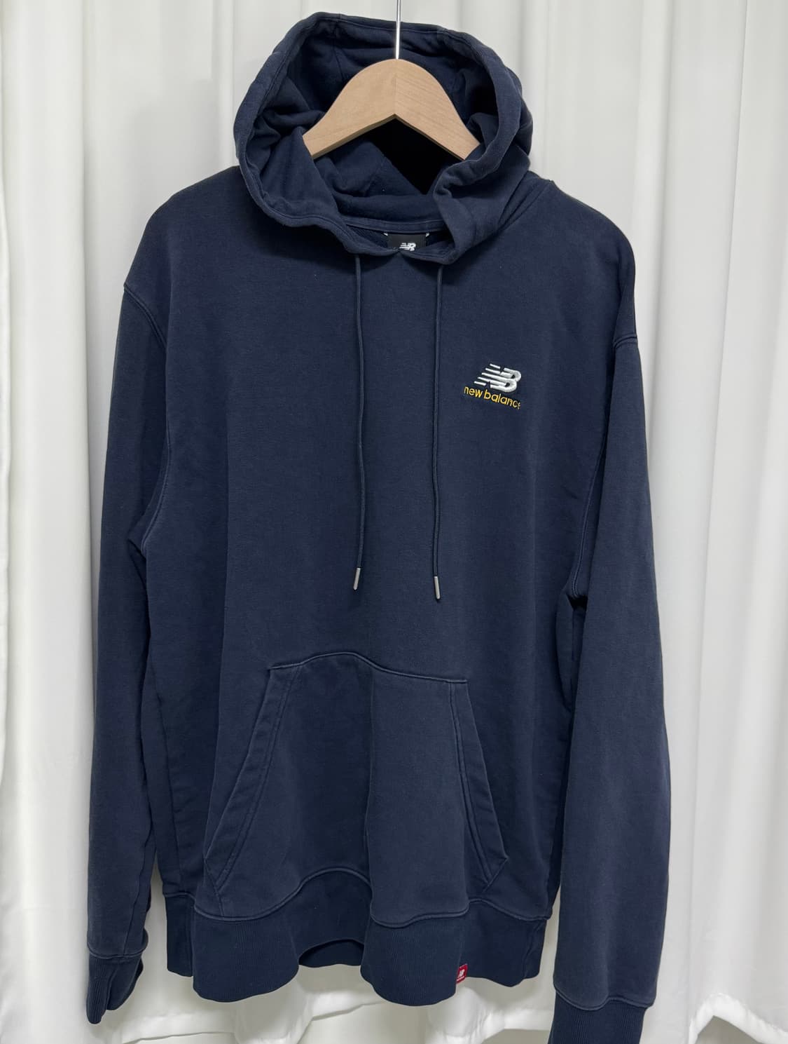 NB 뉴발란스 네이비 후드티 상품이미지3