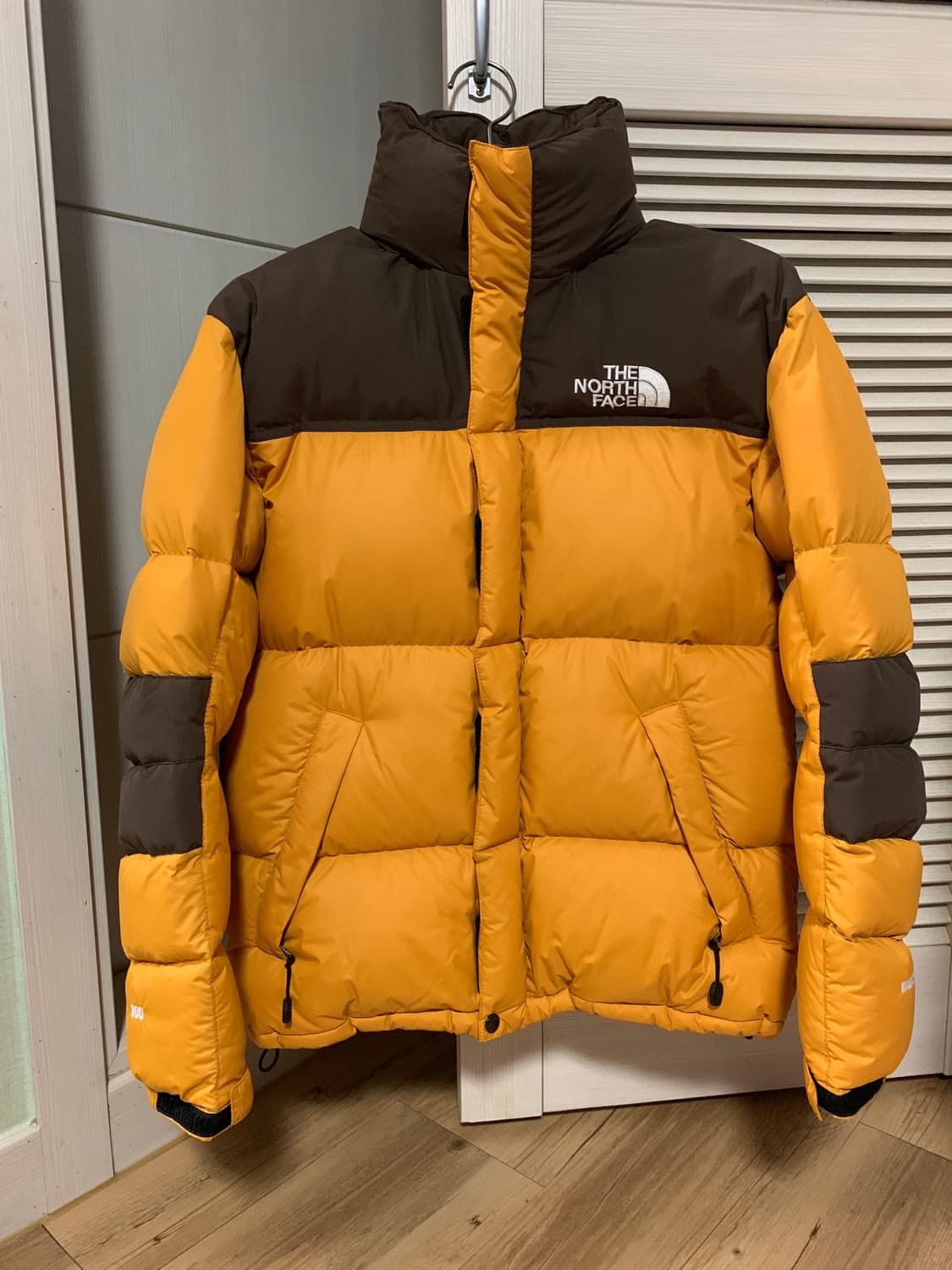 노스페이스 한정판 눕시 800 상품이미지3