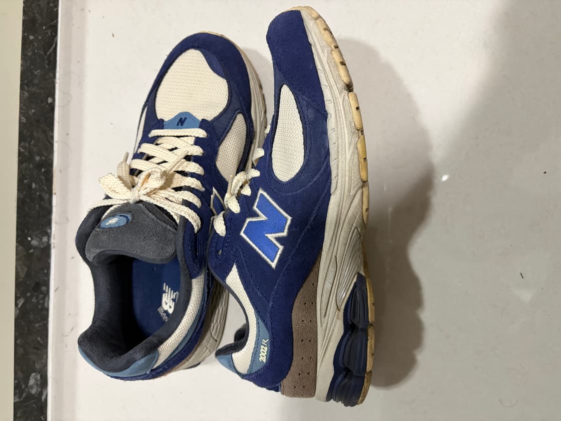 뉴발란스 2002r light cream purple 상품이미지1