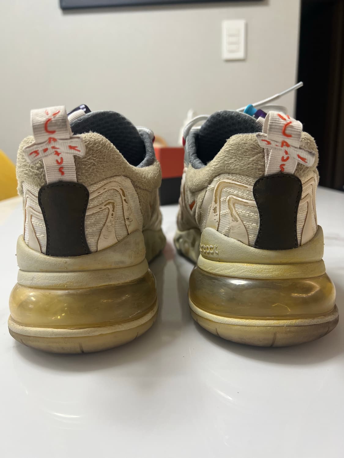 [265] 나이키 트래비스 스캇 에어맥스 270 캑터스 트레일 상품이미지6