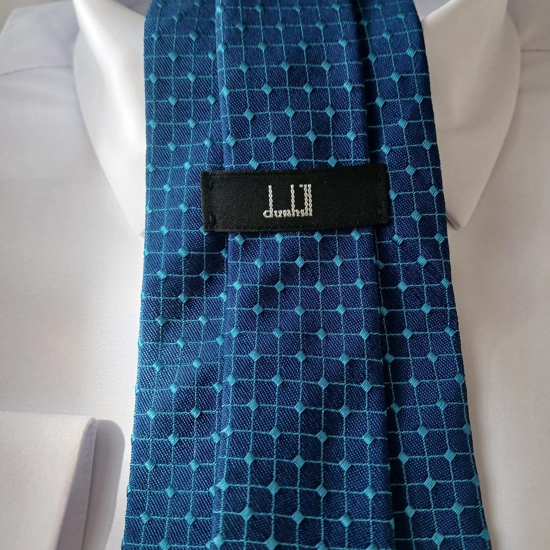 던힐 실크 블루 자카드 패턴 넥타이 9.5cm A+등급 A18845
 상품이미지5