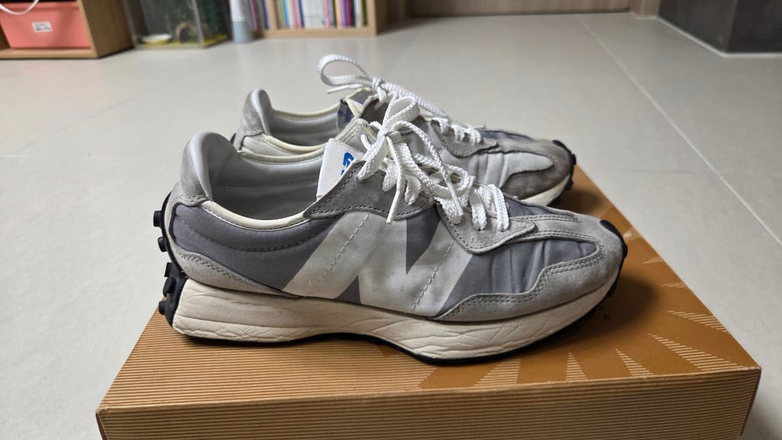뉴발란스 327 그레이  상품이미지2