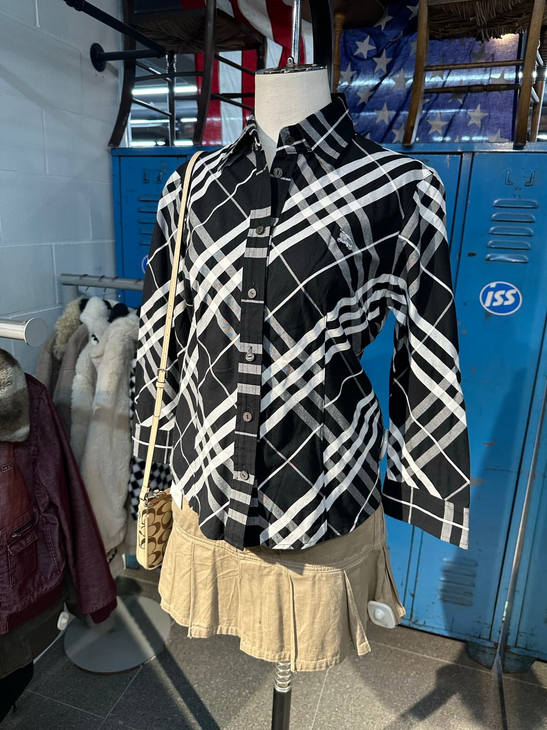 BURBERRY 버버리 블랙 노바체크셔츠💯 상품이미지1