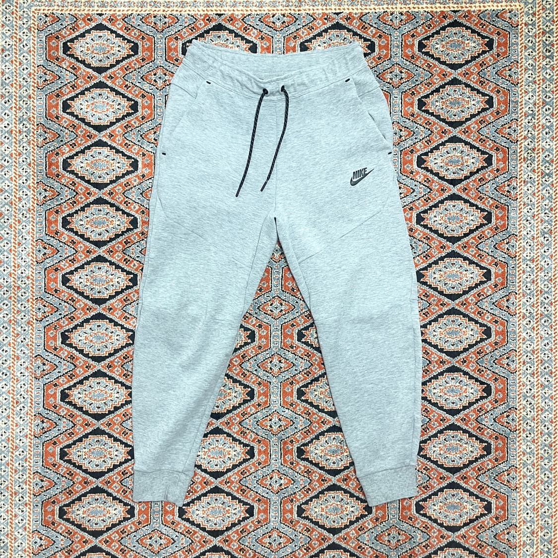나이키 그레이 테크팩 조거팬츠 여성S 상품이미지1