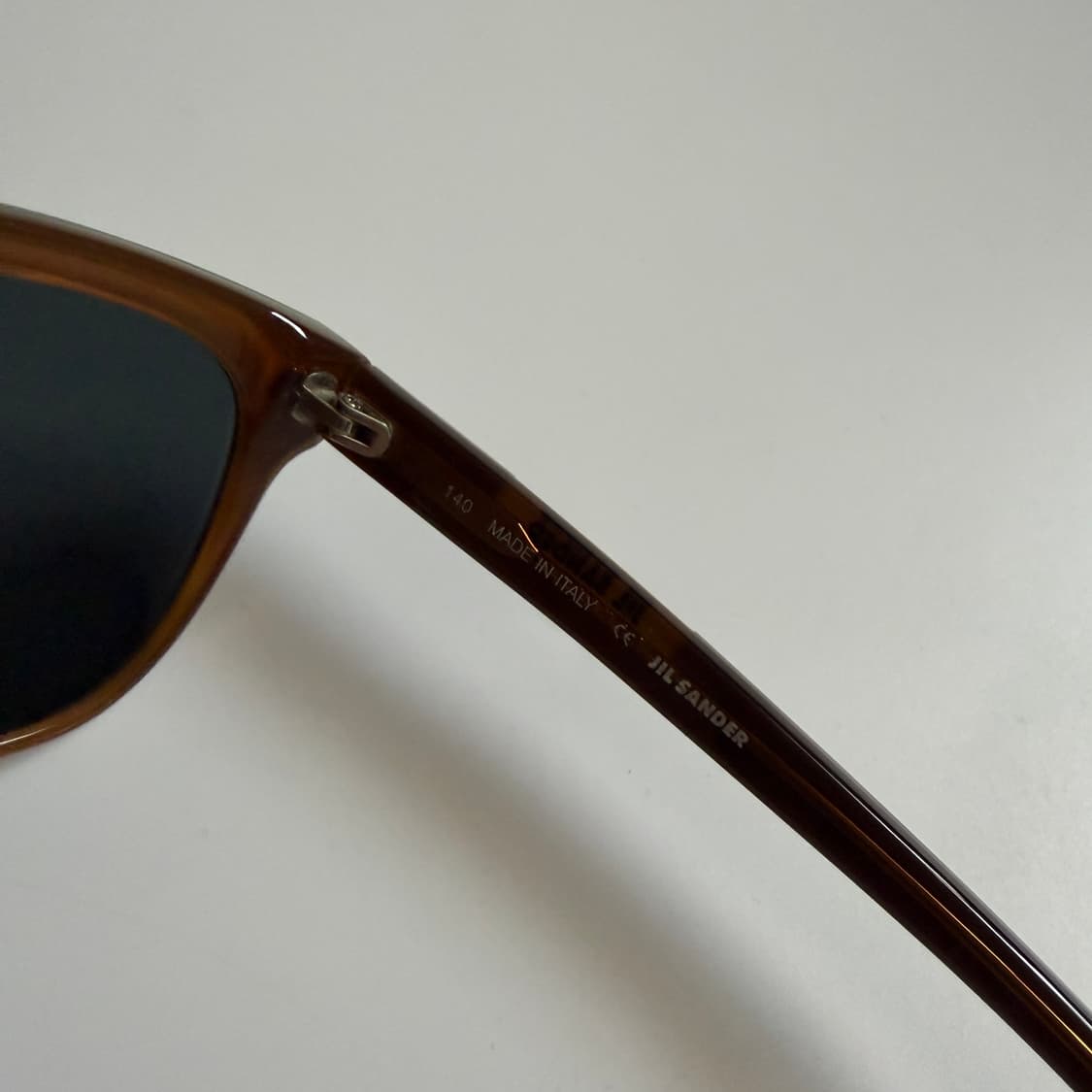 질샌더 선글라스 브라운 상품이미지5