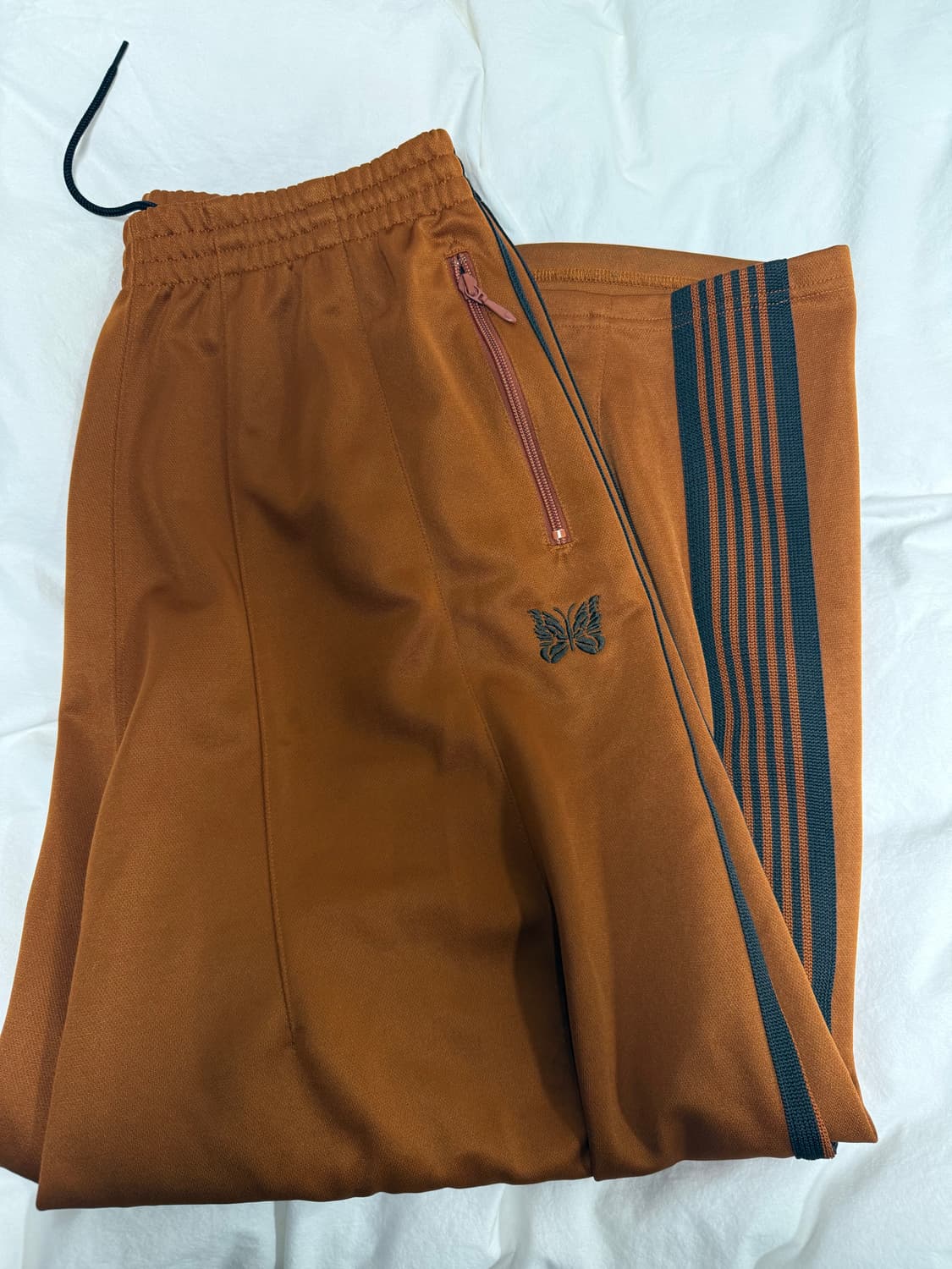 니들스 HD 트랙팬츠 상품이미지1