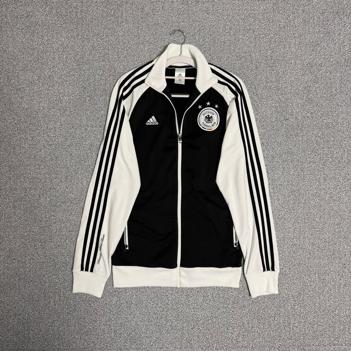 아디다스 독일 져지 블랙 화이트 105 트랙탑 상품이미지1