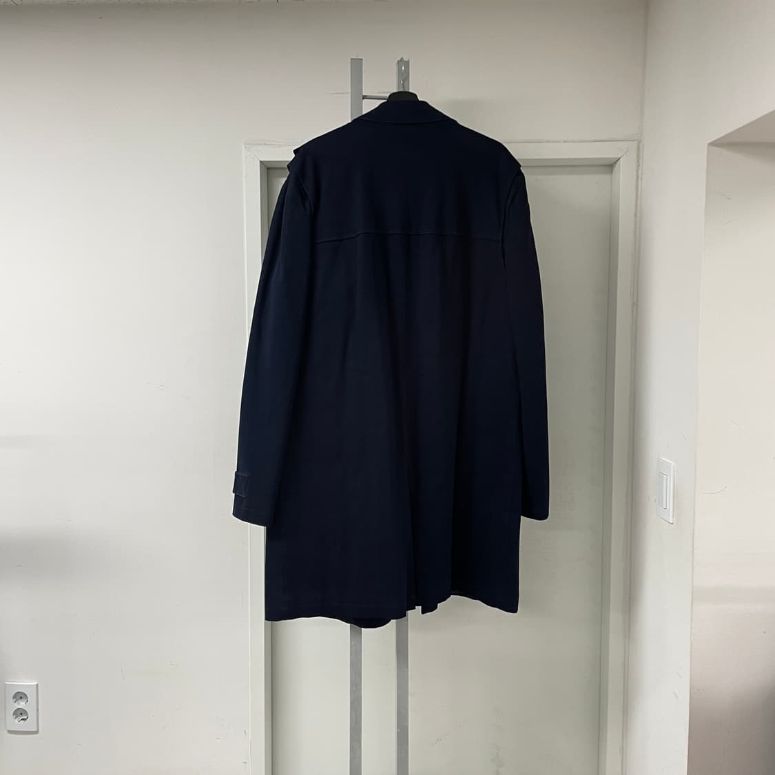 지방시 네이비 코트 52 상품이미지8