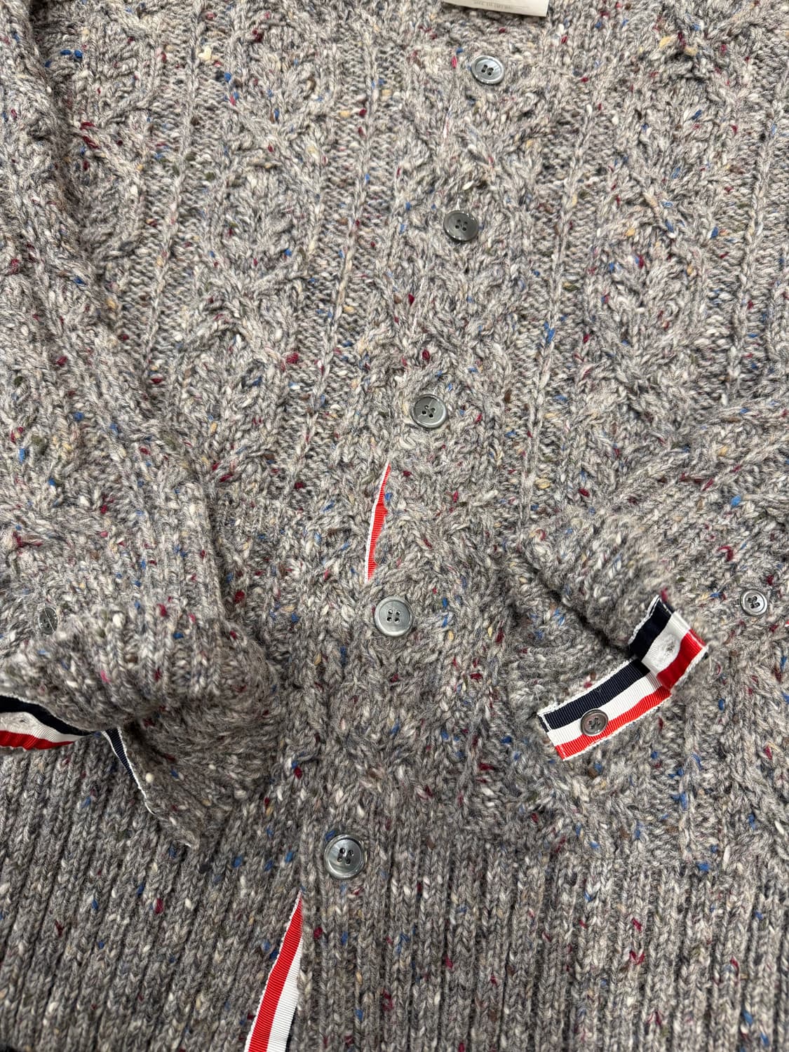 톰브라운 케이블 니트 가디건 회색 2 상품이미지8