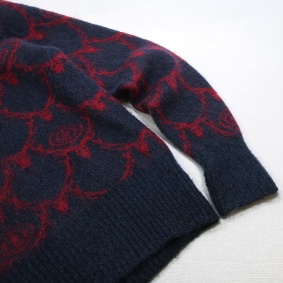 (착용컷) 남이서팔 South2 West8 모헤어 브이넥 니트 (L) 상품이미지7