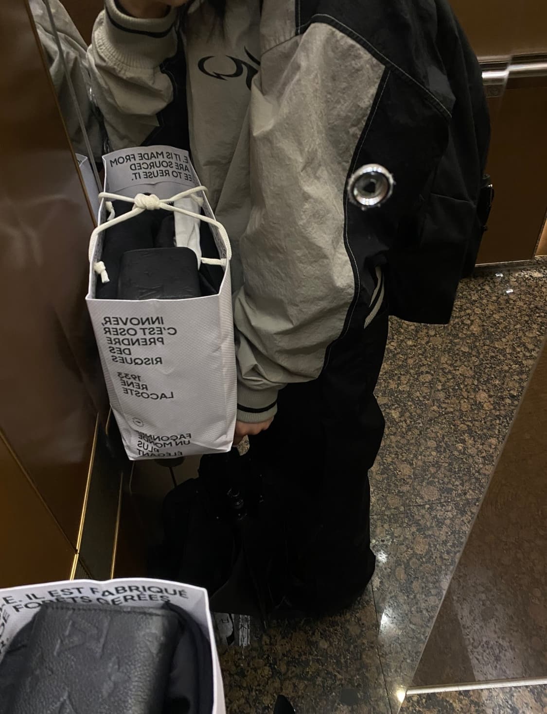 아조바이아조 Total Logo Nylon Sweatshirt 상품이미지1