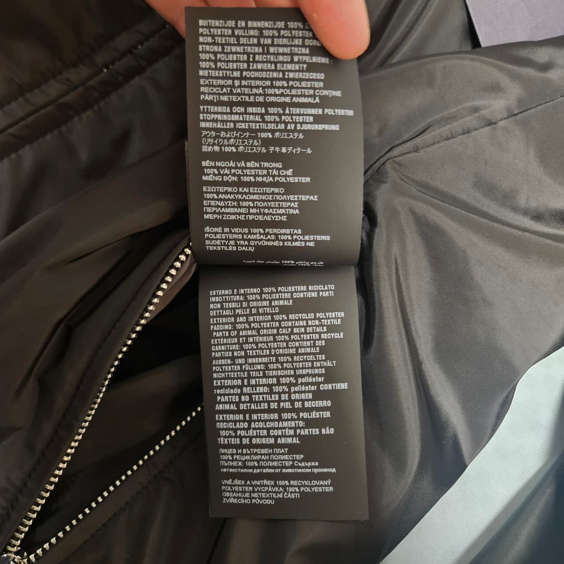 [새상품] 25f 프라다 리나일론 패딩 자켓 블랙 50사이즈 상품이미지8