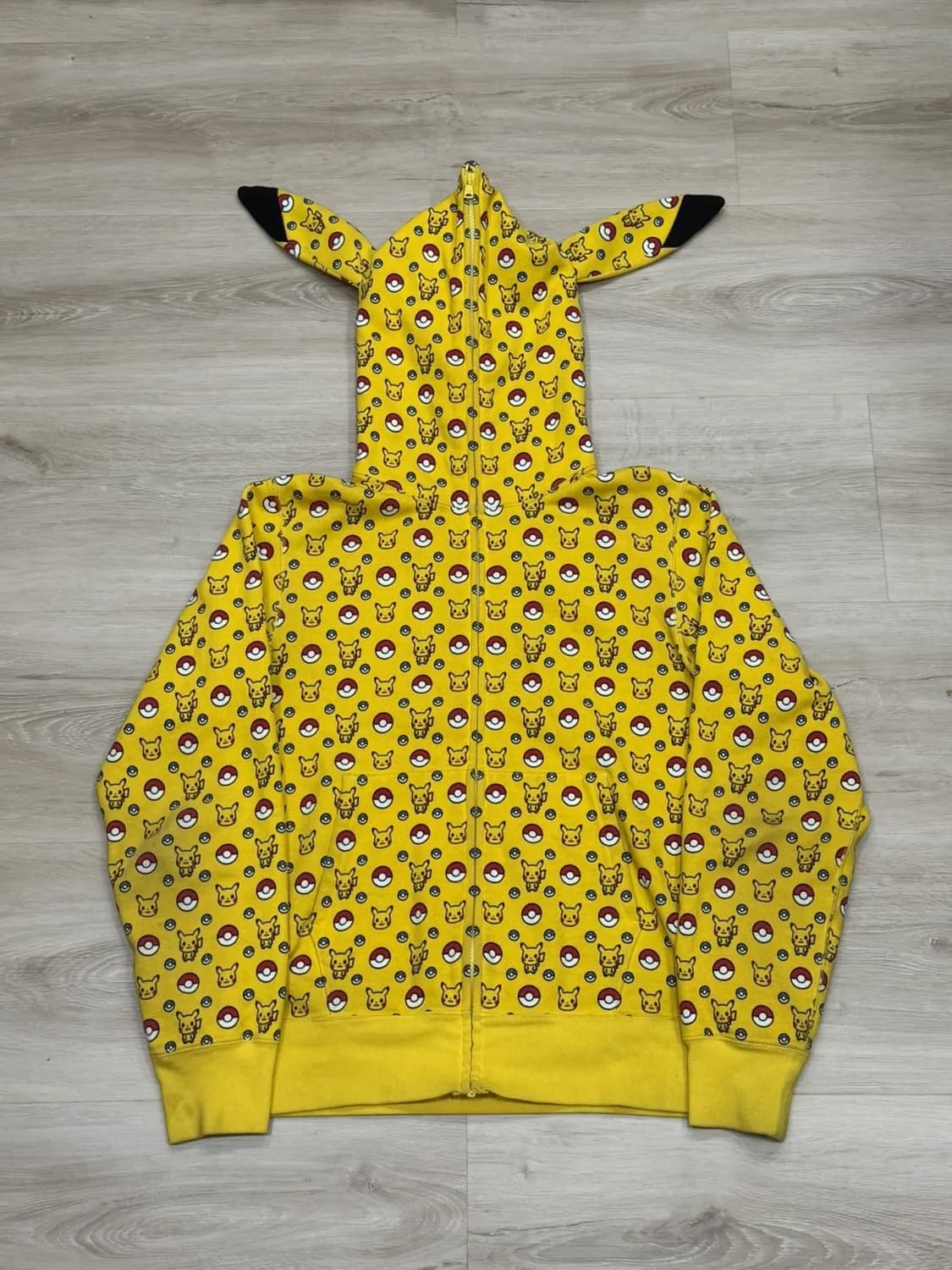 베이프x포켓몬 피카츄 풀 후디 집업 M 상품이미지1