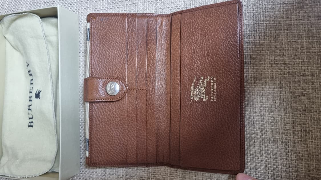 버버리 체크 장지갑 상품이미지4