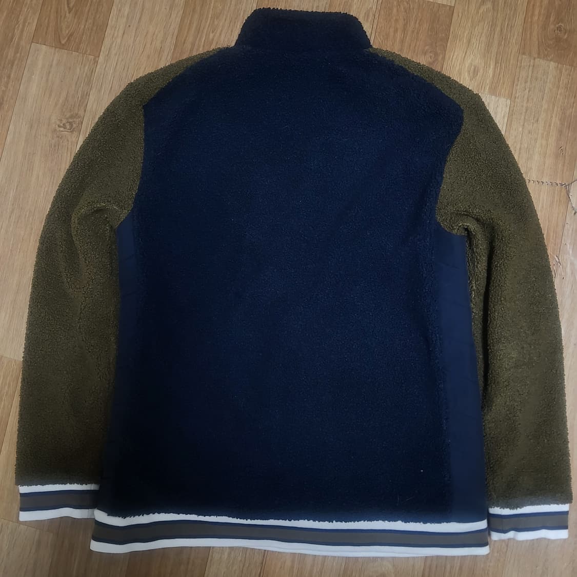 루이까스텔 반집업 골프 방풍 니트 자켓 남자 100 상품이미지2