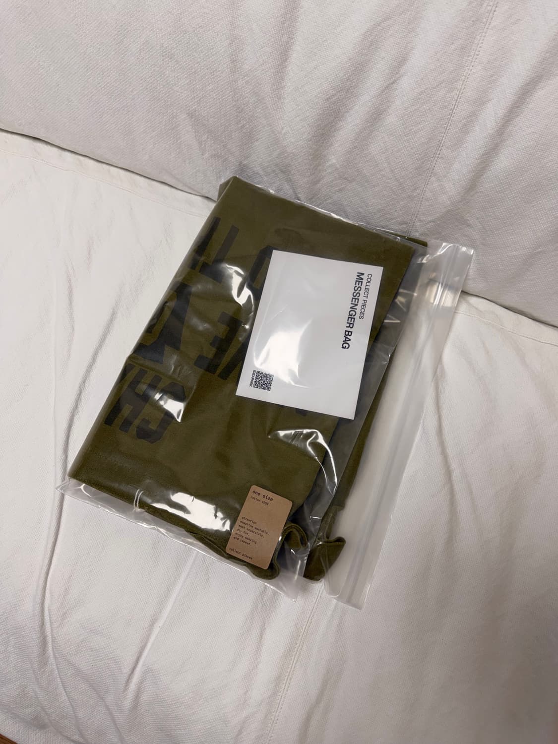 컬렉트피시스 메신저백 상품이미지2