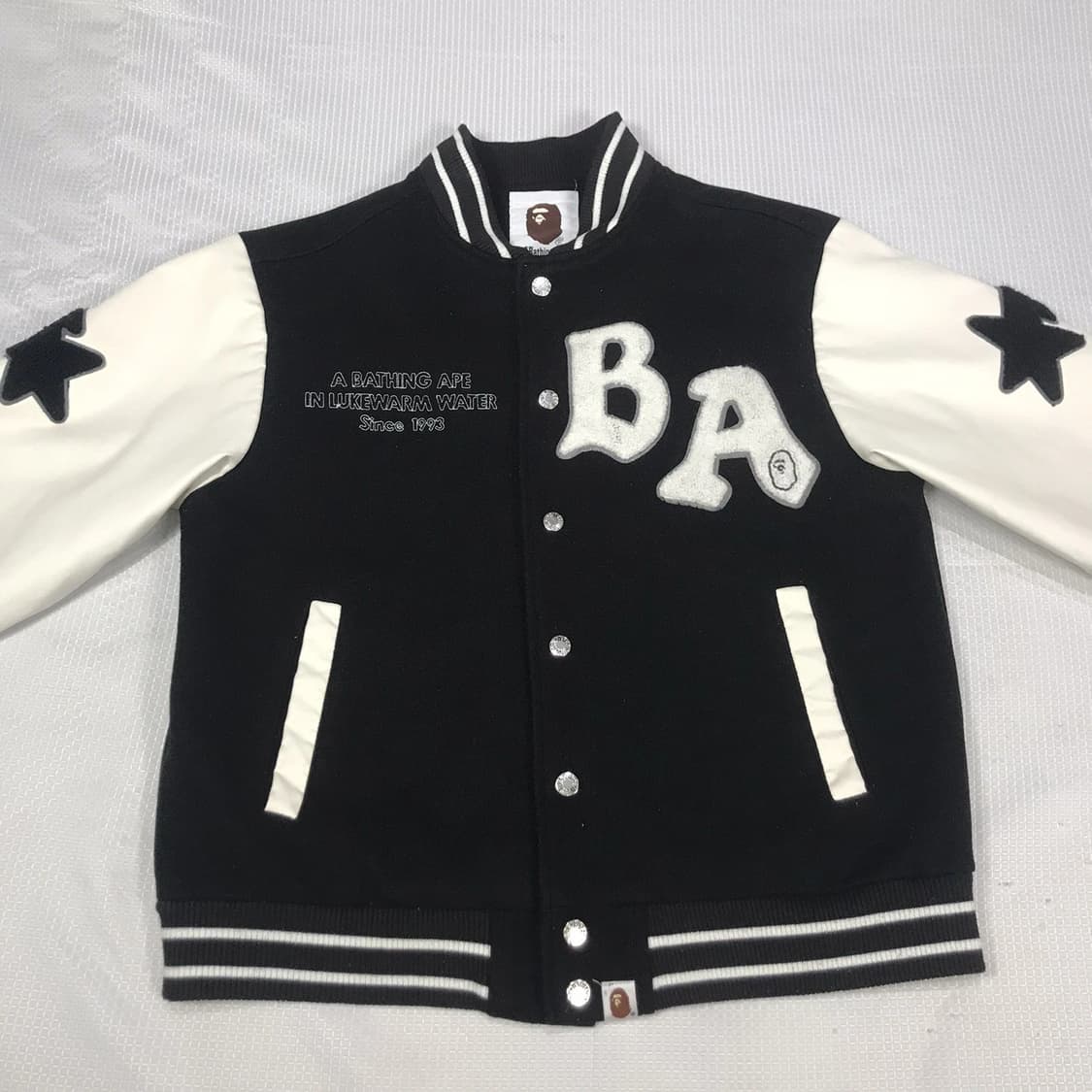 베이프 릴렉스드 핏 바시티 자켓 블랙 상품이미지2