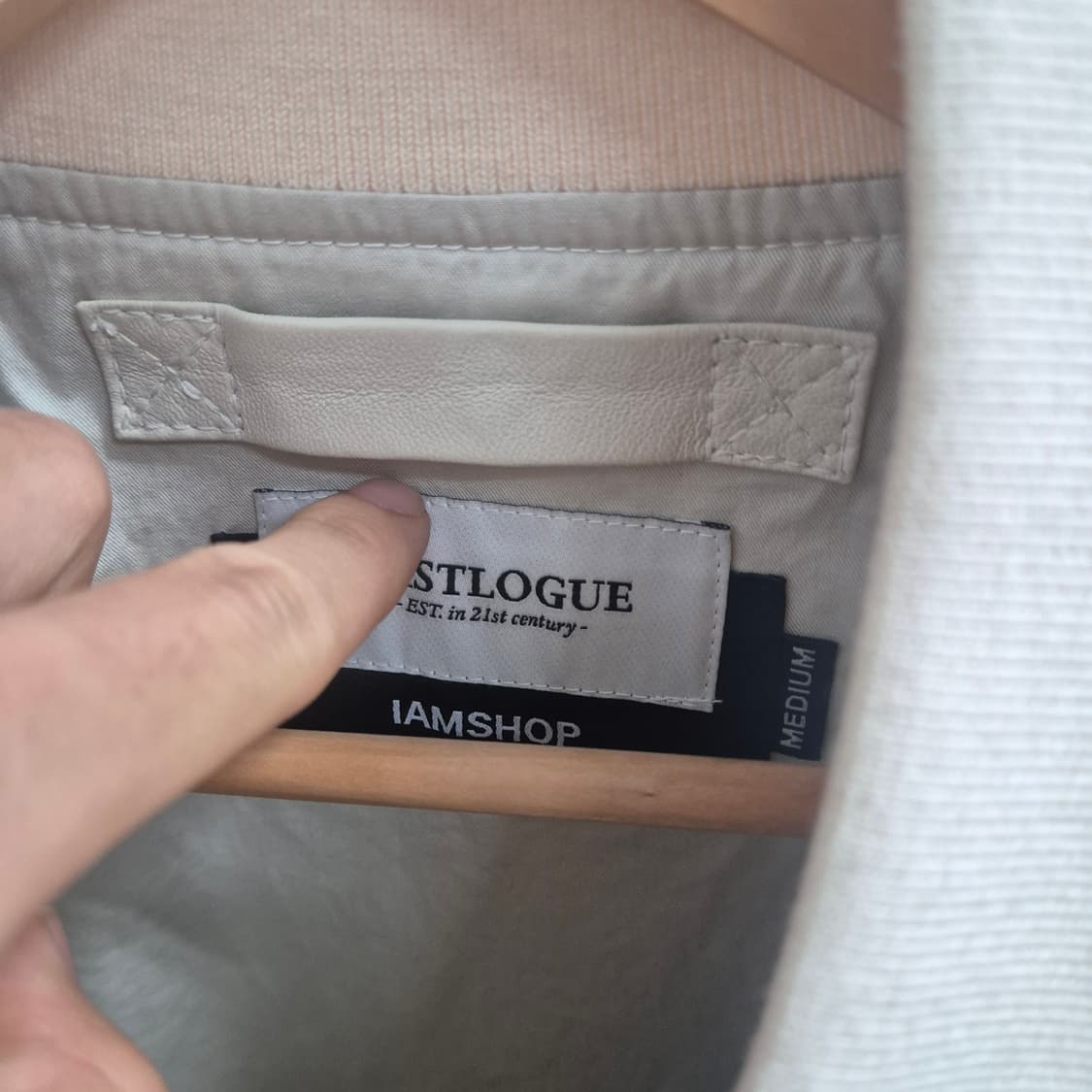 이스트로그 ma1 레더 자켓 무스탕 상품이미지4