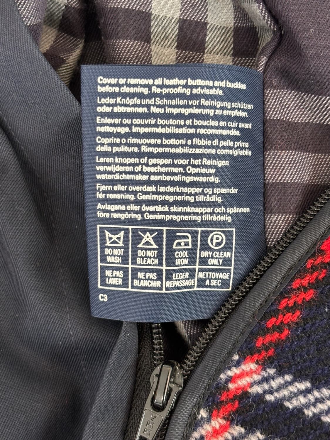 Burberry Wool Coat 상품이미지10