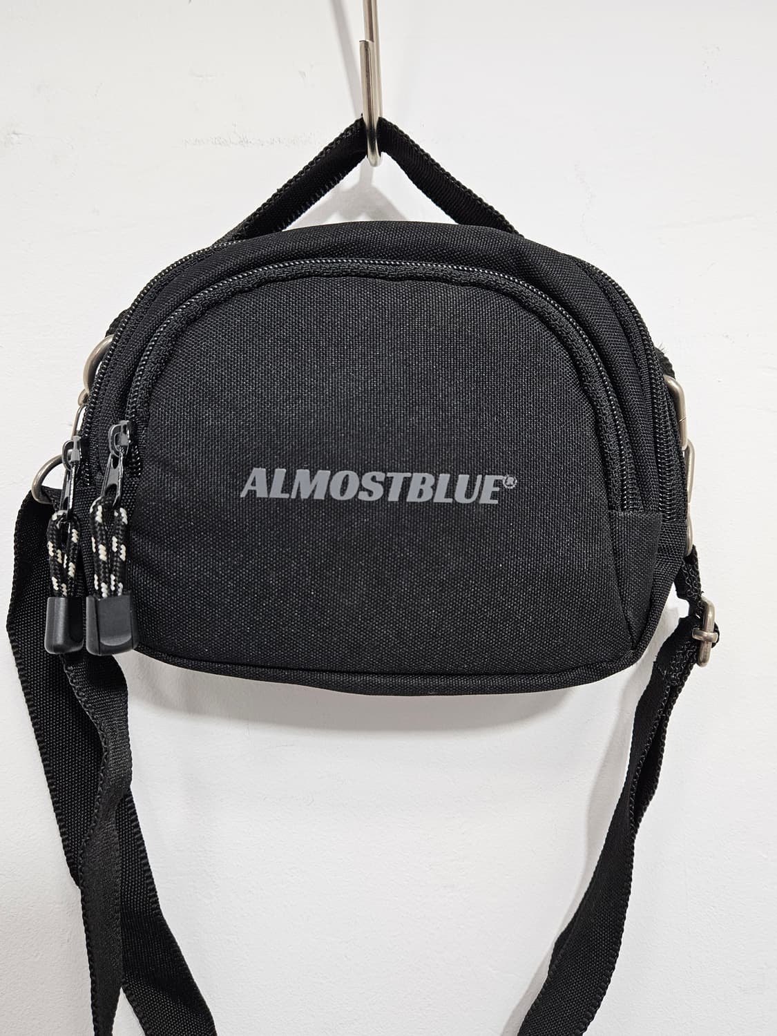 올머스트블루(AlmostBlue) 파우치 미니 크로스백  상품이미지5