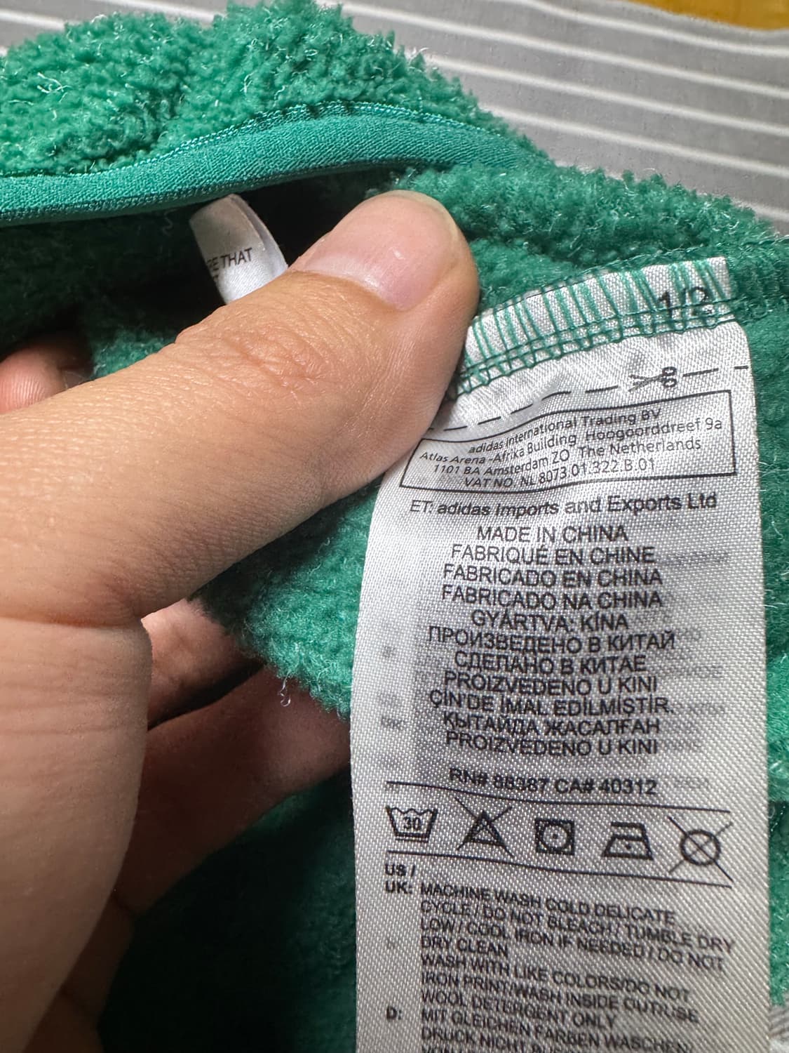 아디다스x고샤 후리스 그린 L 상품이미지3