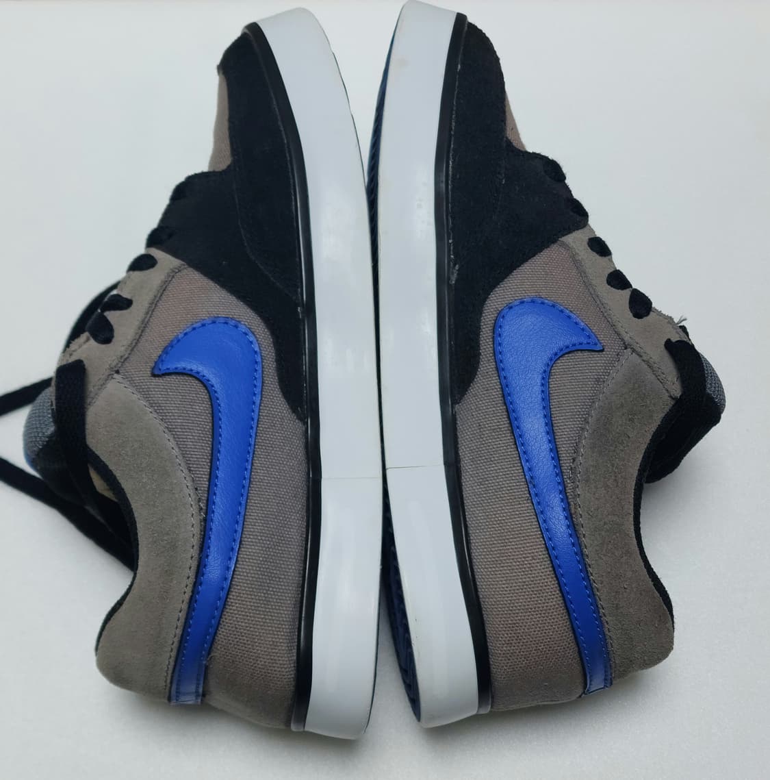 나이키  블랙/블루 스케이트보드화 235 mm 상품이미지2