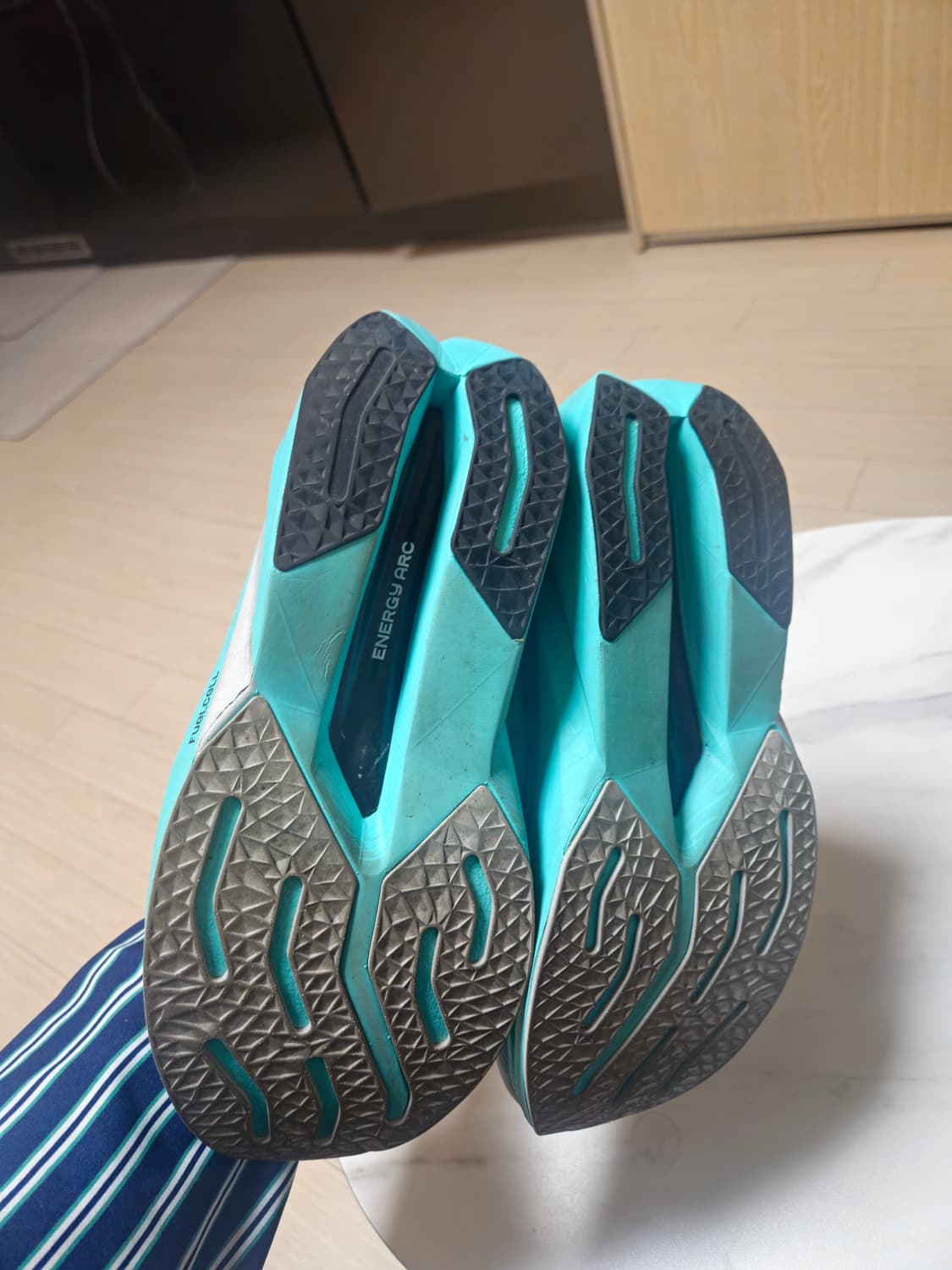 뉴발란스 퓨어셀 SC 트레이너 v3 265mm 상품이미지4