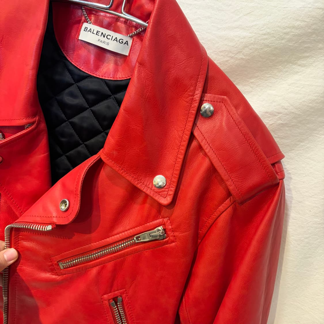 발렌시아가 레드 가죽 라이더 자켓 상품이미지4