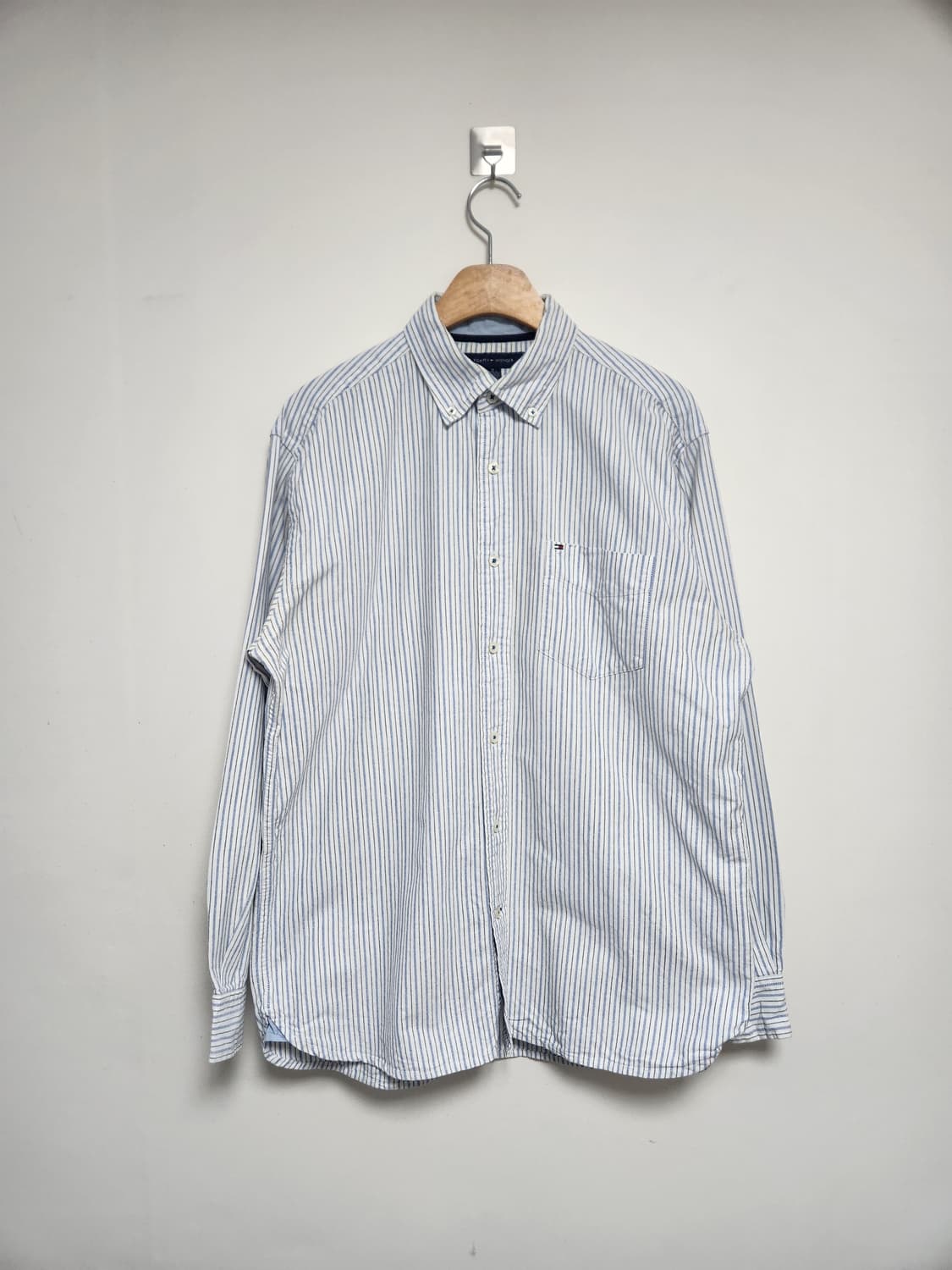 타미힐피거Tommy 스트라이프 옥스포드 셔츠 - S149 상품이미지1