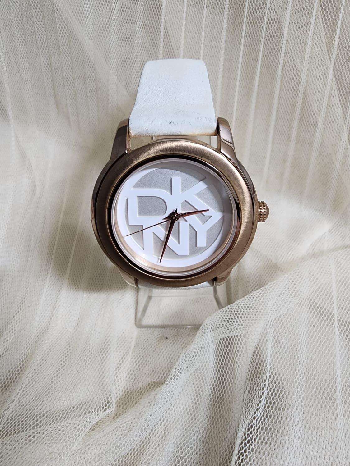 DKNY  NY-8802 로즈골드 시계 38mm공용 상품이미지3