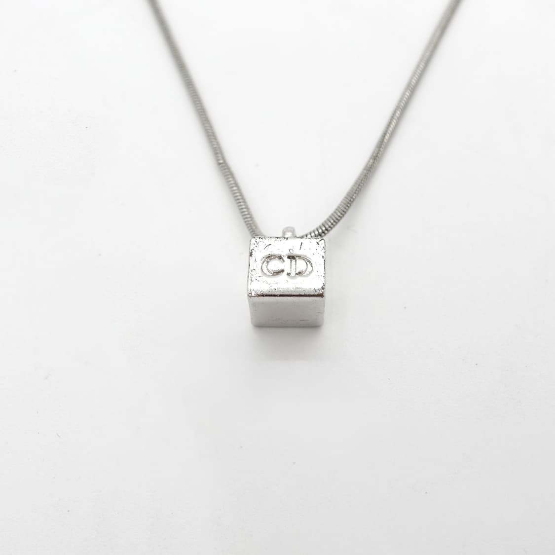 Dior 디올 CD 큐브 목걸이 상품이미지3