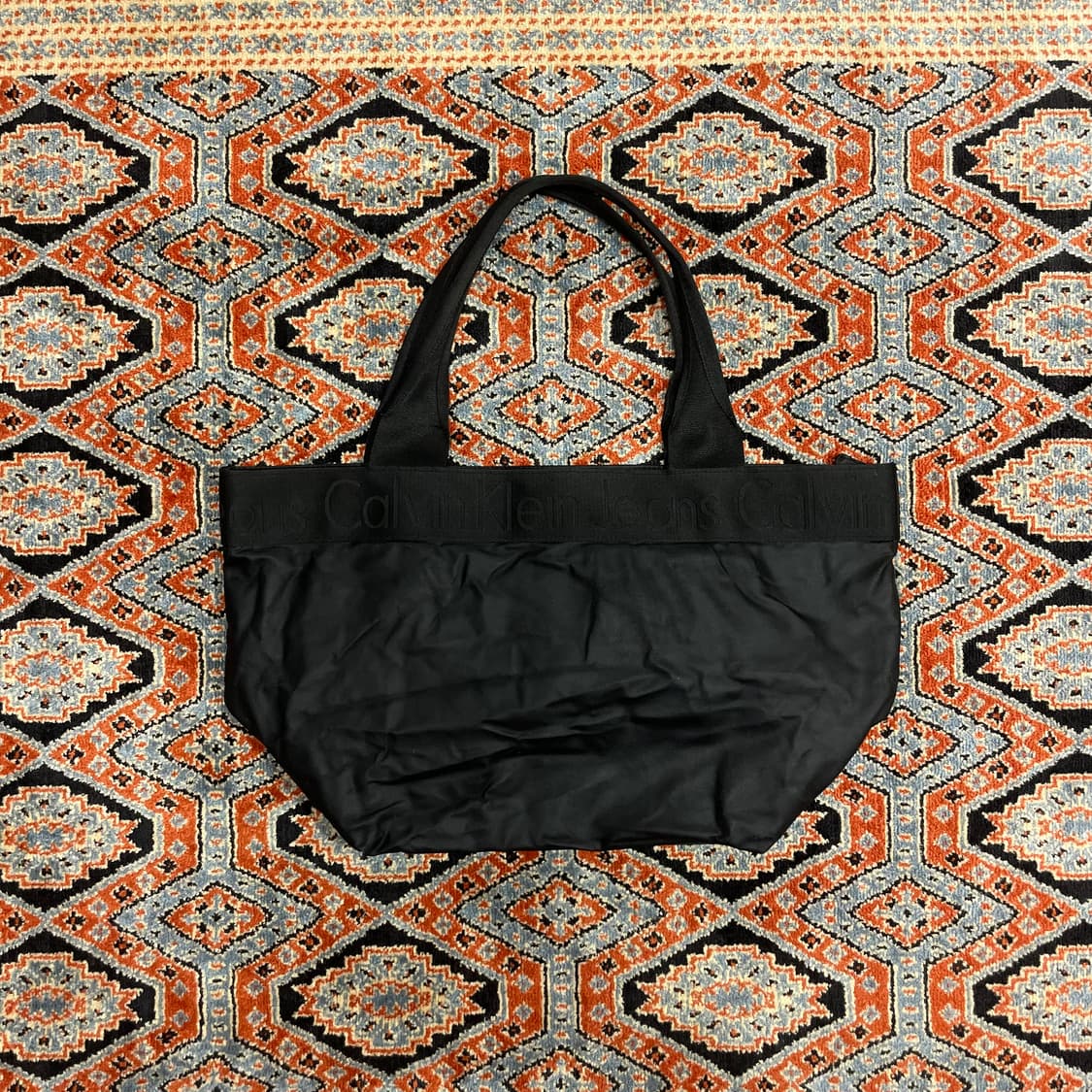 캘빈클라인진스 블랙딥브라운 토트백  상품이미지1