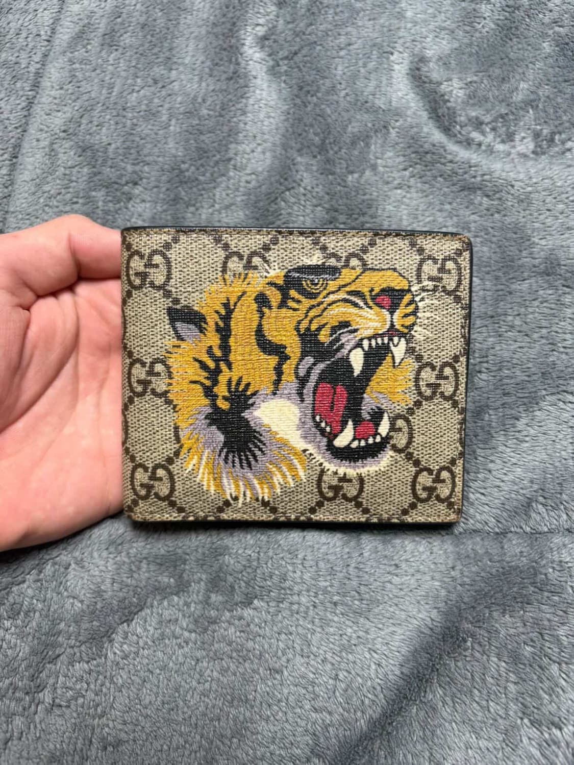 구찌 타이거 프린트 지갑 (풀박) 상품이미지2