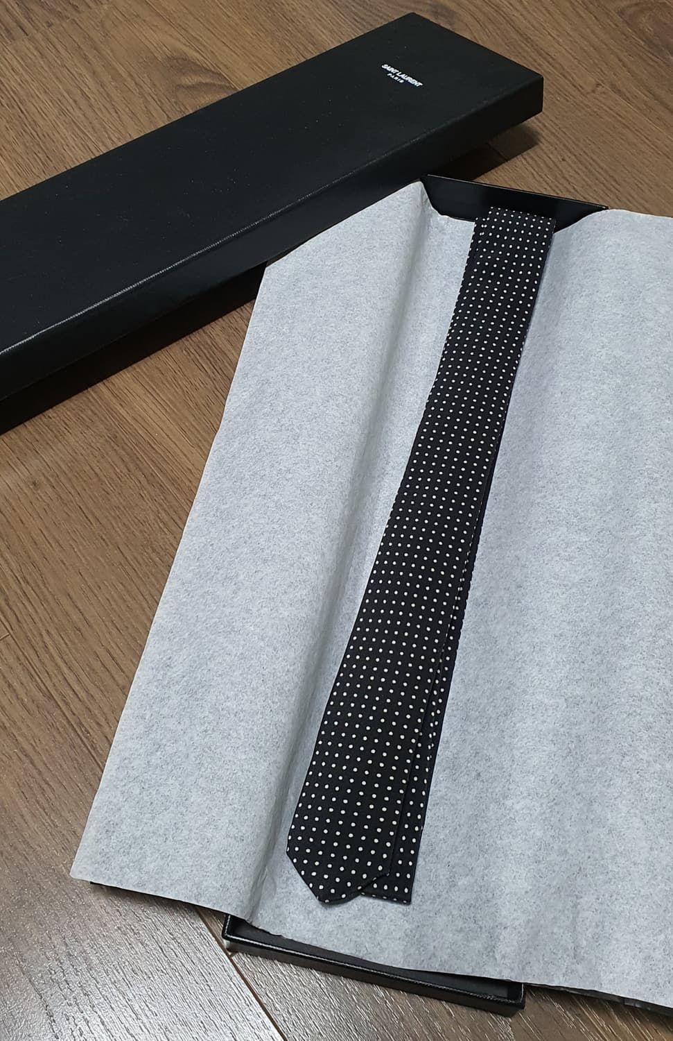 생로랑 에디슬리먼 도트 스키니 타이 F 넥타이 상품이미지2