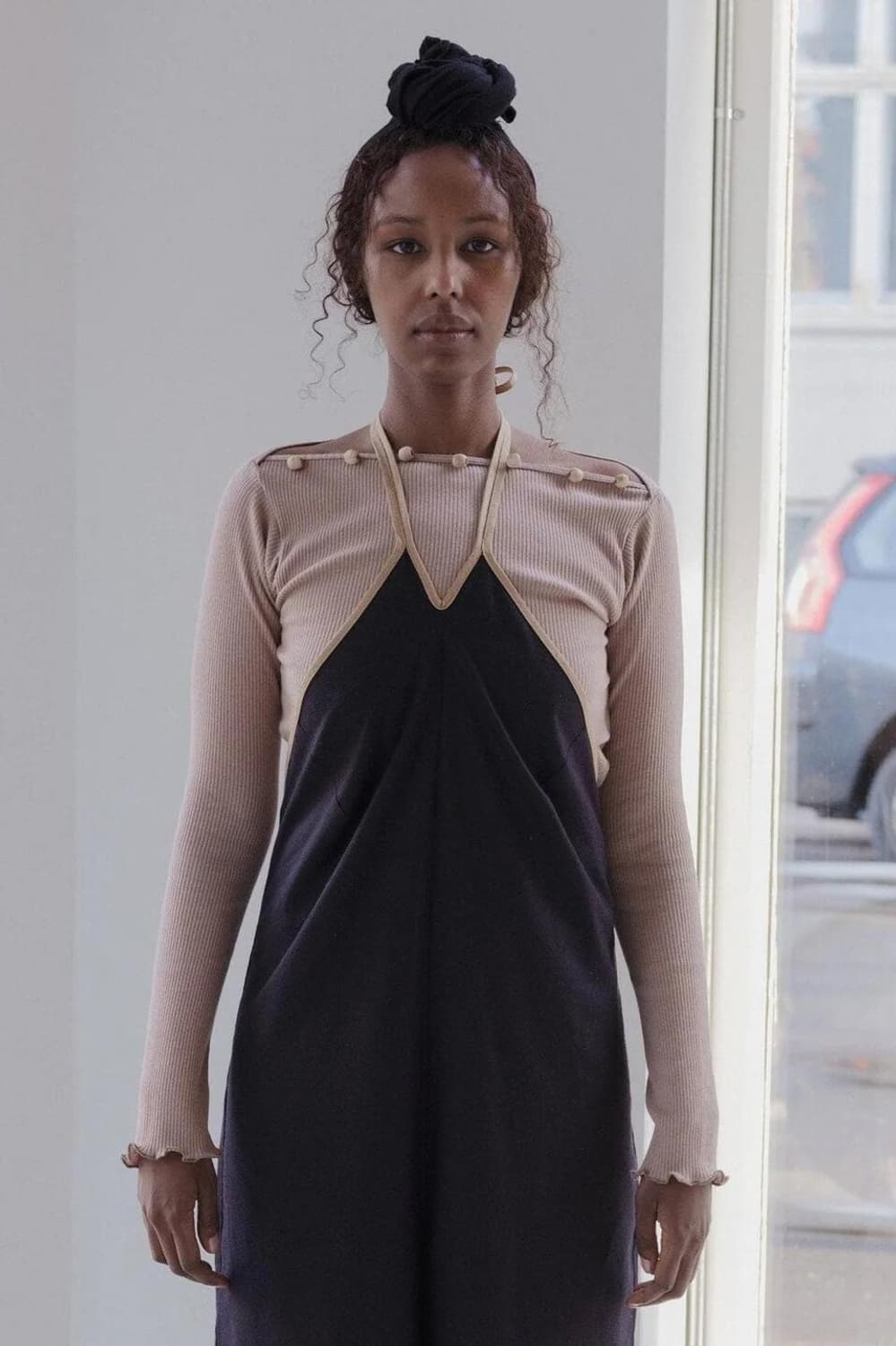 Baserange tav 베이스레인지 타브 롱 슬리브 베이지 상품이미지1