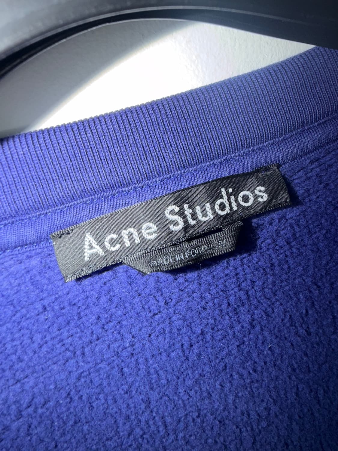 아크네 스튜디오 페이스 로고 맨투맨 스웻셔츠 상품이미지6