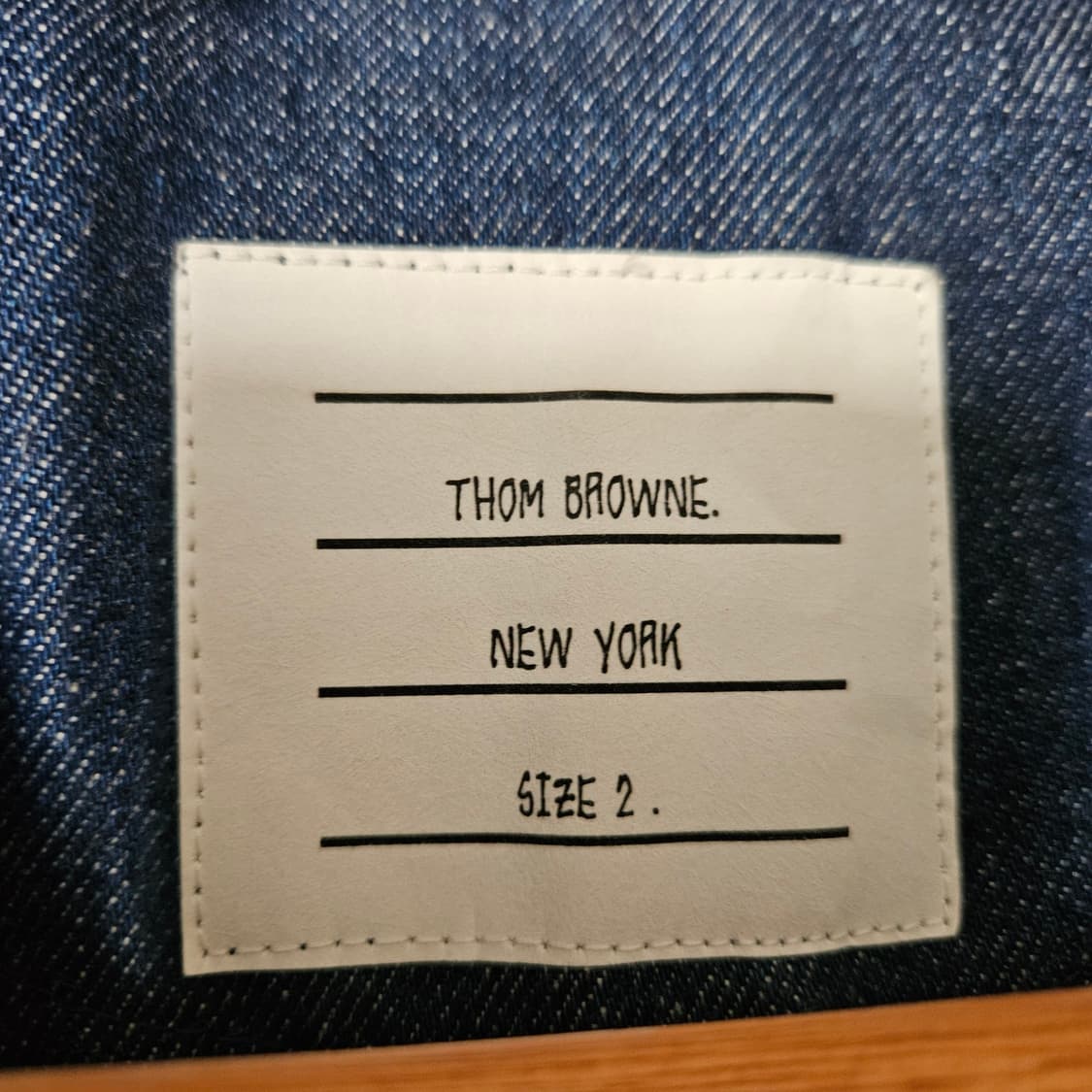 톰브라운(Thom Browne) 데님 코튼 트윌 블레이저 2 상품이미지4