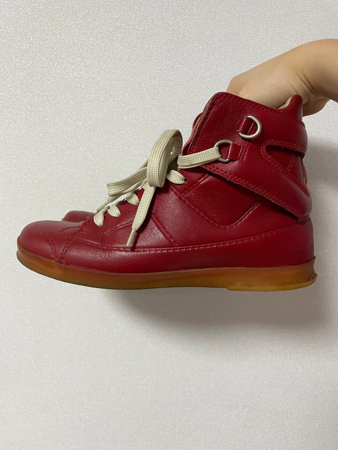 Maison Martin Margiela x H&M 콜라보 하이탑 스니커 상품이미지1