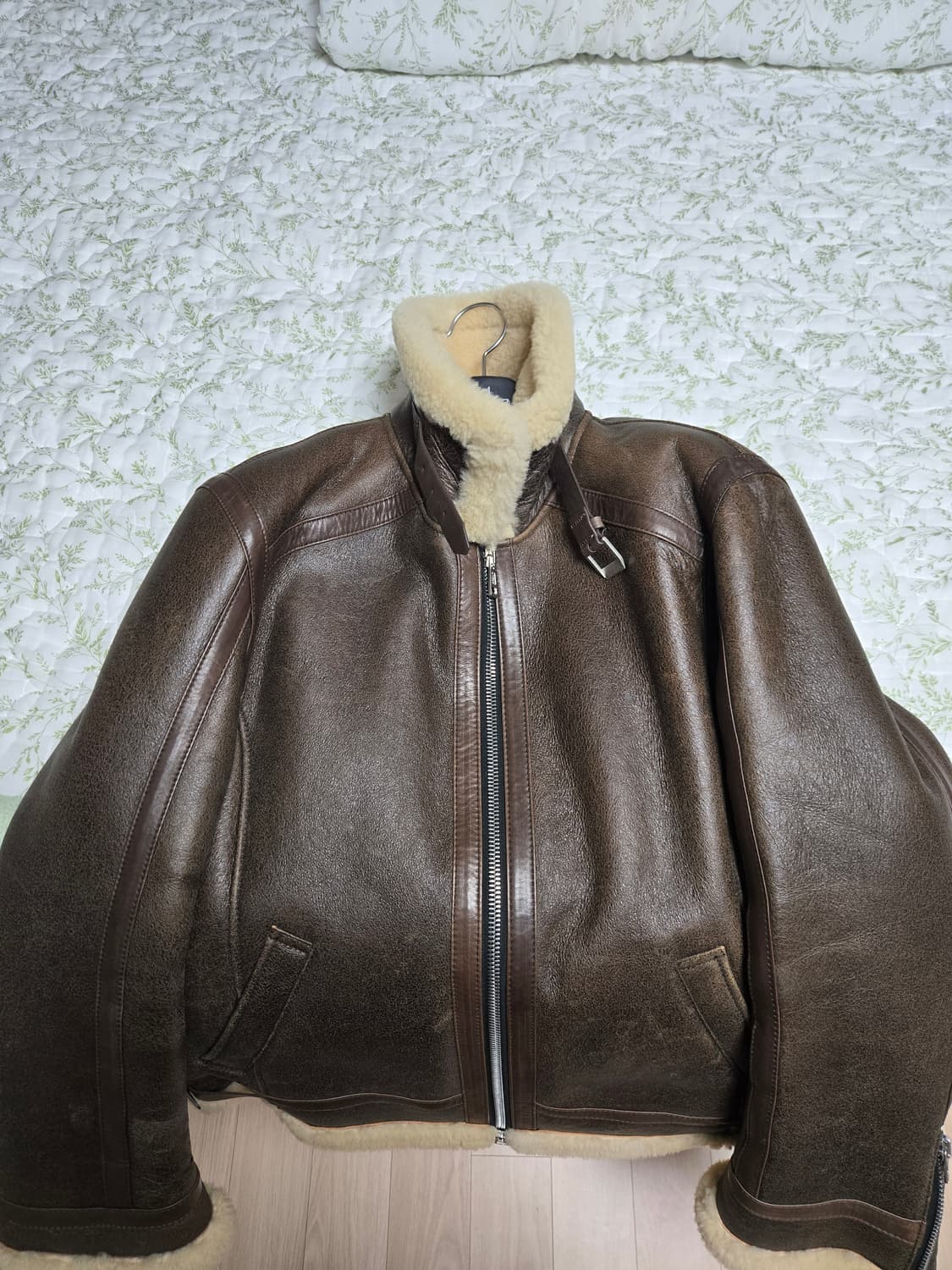 느와르라르메스 양가죽 무스탕 상품이미지2