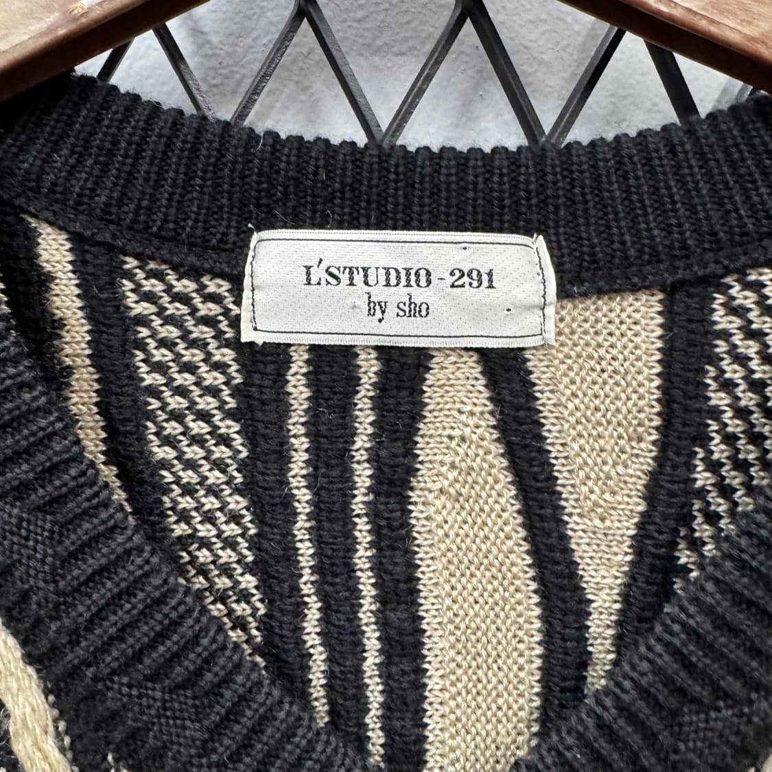 JPN VTG 멀티 스트라이프 패턴 울 니트 스웨터 케이블 디테일 베이지 상품이미지5