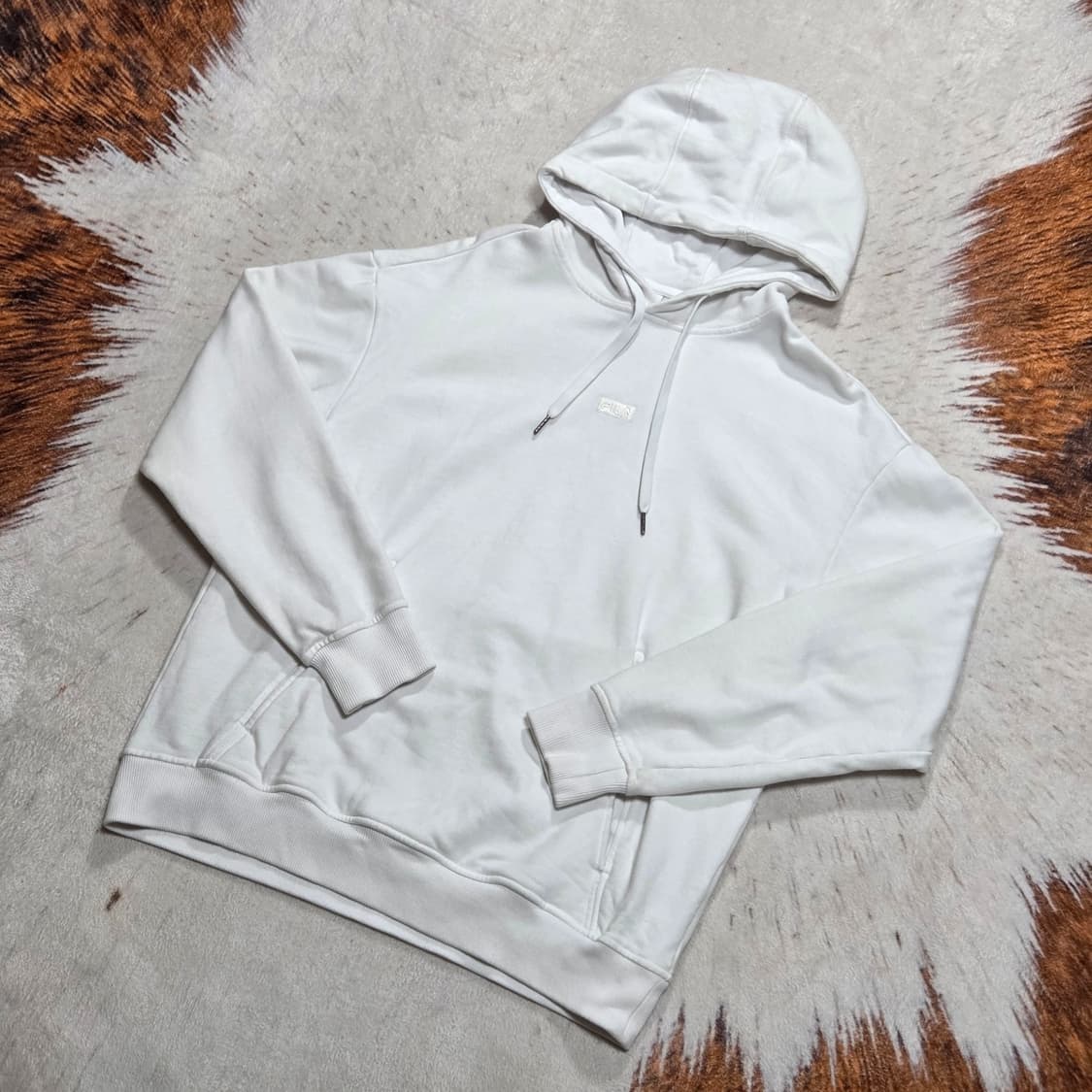 휠라 루즈핏 화이트 후드티 상품이미지1