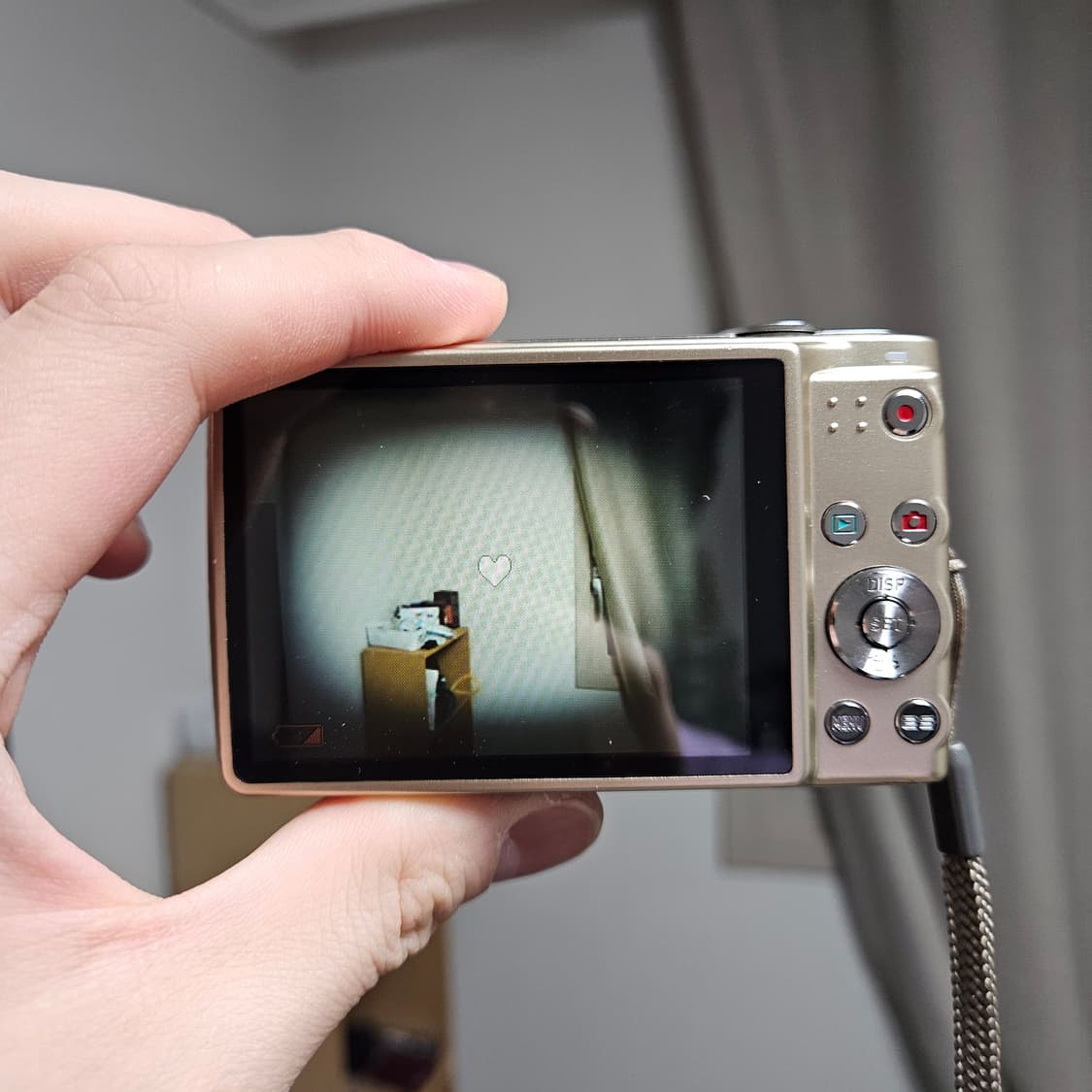 [태연 방지민 디카] 카시오 엑슬림 EX-Z400 골드 빈티지 디카 상품이미지3