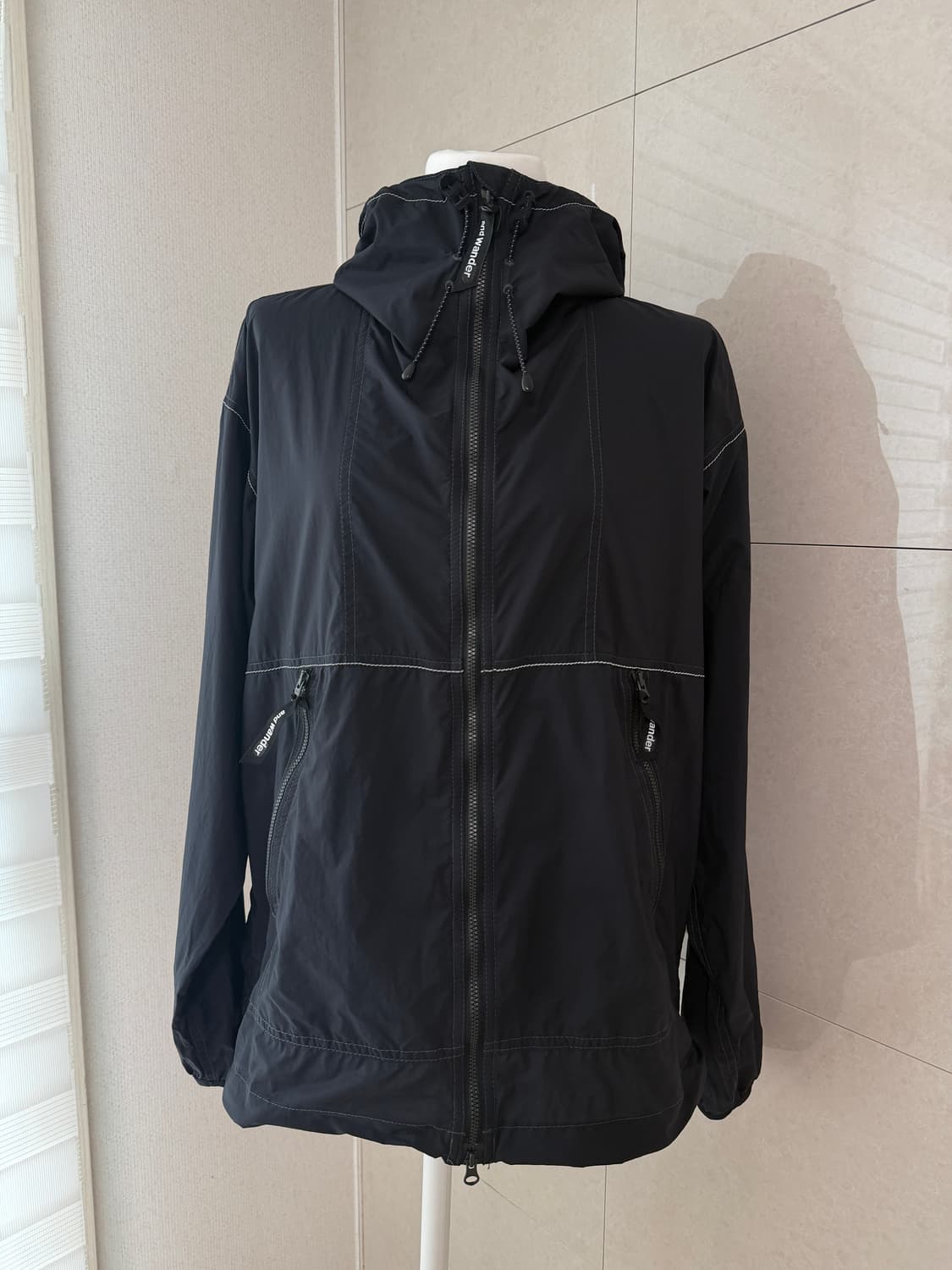 앤드원더 퍼텍스 네이비 바람막이 자켓 S 상품이미지1